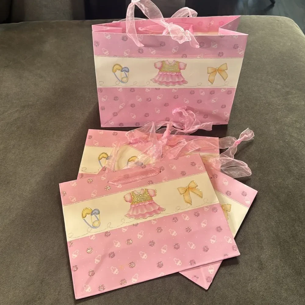 Baby Shower Gift Bags 12 Pack Ribbon Handles 3 Designs Yellow Pink Green NEW